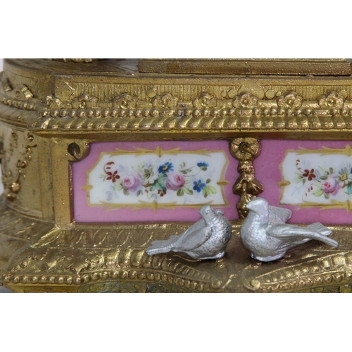 798 - ANTIQUE BRUNFAUT FRENCH MANTLE CLOCK
35 X 29CM