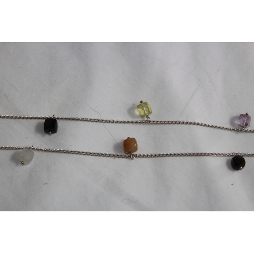 944 - MULTI STONE SET NECKLACE