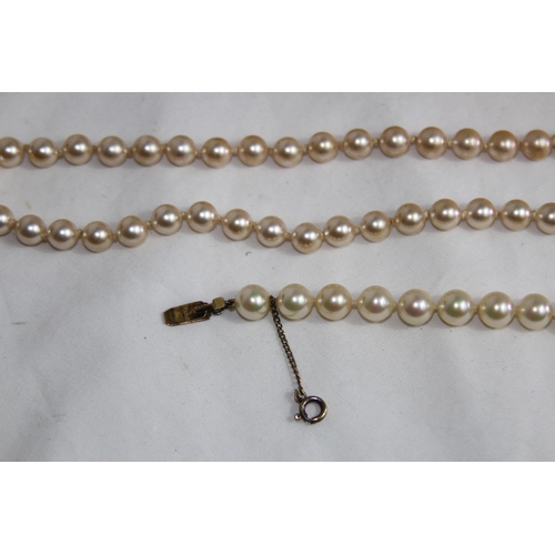 945 - MAJORCIA CASED WITH COA GILT SILVER CLAPPED BRACELET AND A SLIVER FAUX PEARL NECKLACE