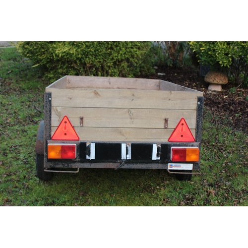 123 - CAR TRAILER WITH ELECTRICS 
220 X 100 X 80CM