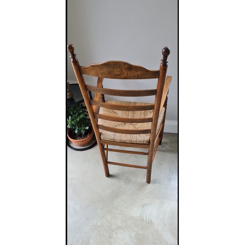 119 - ANTIQUE OAK SUSSEX CHAIR
58.5 x 48 x 110.5cm