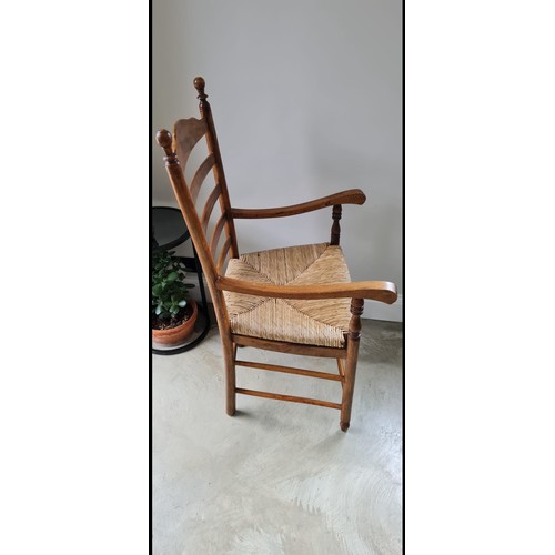 119 - ANTIQUE OAK SUSSEX CHAIR
58.5 x 48 x 110.5cm