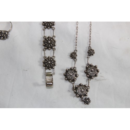 933 - SILVER JEWELLERY SUITE INCLUDING NECKLACE, BRACELET, RING AND EARRINGS - 50G