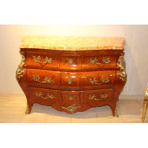 8 - 20TH CENTURY LOUIS XIV STYLE GILT METAL MOUNTED COMMODE with MARBLE TOP 
136 X 55 X 90CM