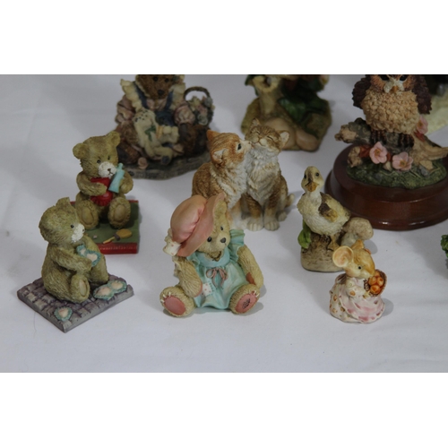 206 - QUANTITY OF ANIMAL FIGURES INCLUDING BOXED BEARS ETC