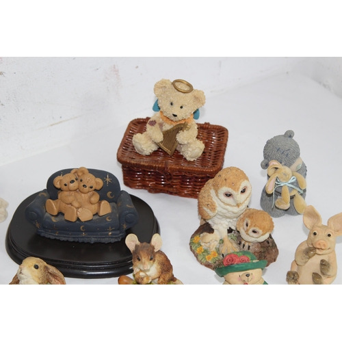 206 - QUANTITY OF ANIMAL FIGURES INCLUDING BOXED BEARS ETC