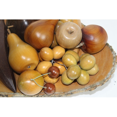 321 - TREEN FRUIT, BOWL AND RETRO BIN