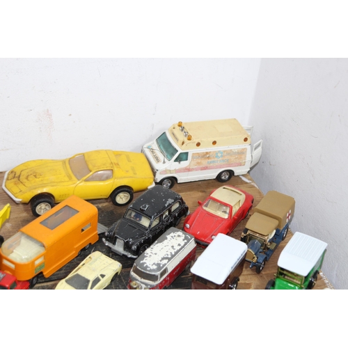 610 - QUANTITY OF CARS INCLUDING DIE CAST