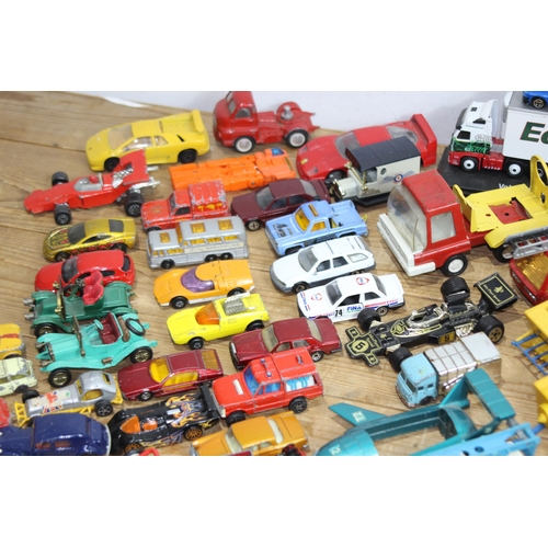 610 - QUANTITY OF CARS INCLUDING DIE CAST