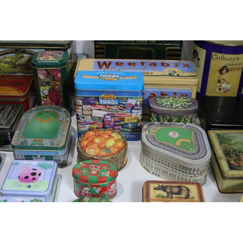 371 - LARGE QUANTITY OF VINTAGE TINS