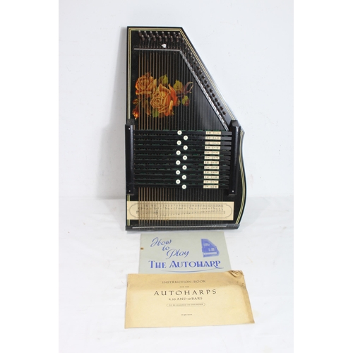 397 - BOXED VINTAGE AUTOHARP