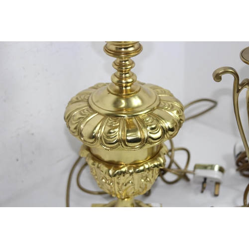 180 - 2 X  BRASS ORNATE LAMPS
67CM