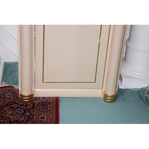 19 - CREAM CUPBOARD AND SIDE TABLE 
75 X 55 X 98CM