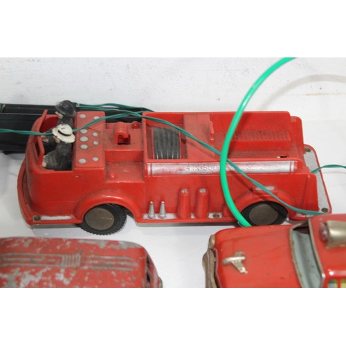 593 - QUANTITY OF VINTAGE TINPLATE AND DIE CAST VEHICLES - IN NEED OF SOME TLC