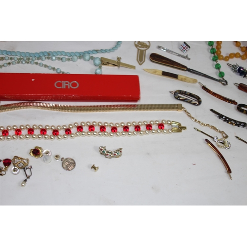 356 - QUANTITY OF COSTUME JEWELLERY