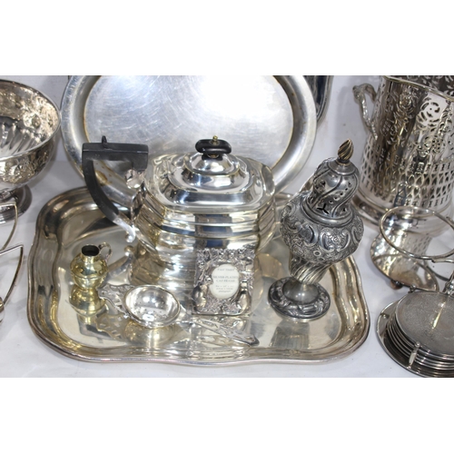 379 - GOOD BOX OF SILVER PLATE