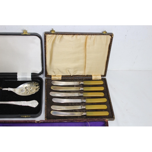 383 - QUANTITY OF CASED CUTLERY