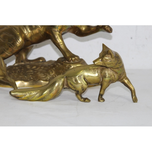 410 - BRASS TIGER, FOX AND DOG
28CM