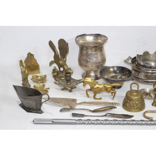 411 - QUANTITY OF BRASS AND METALWARE