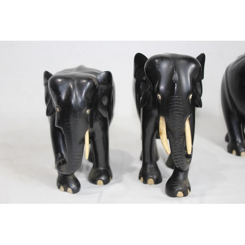 414 - QUANTITY OF VINTAGE EBONY ELEPHANTS x10
18CM