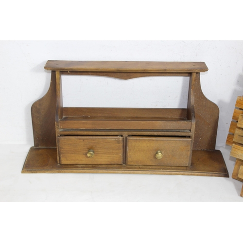 420 - VINTAGE SMALL FOLDING TABLE, SPICE RACK AND BULB BOX
47 X 25CM