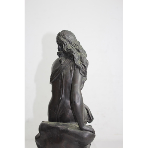 852 - JOHN BELL STYLE RESIN OF MODEL OF MIRANDA 
43CM