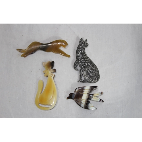 863 - 4 X MODERN BROOCHES OF ANIMALS