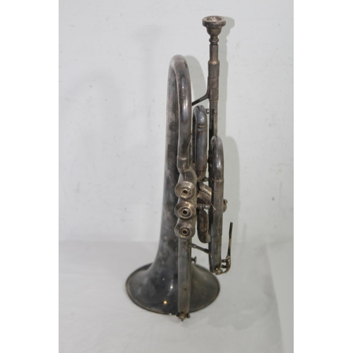 436 - VINTAGE LARK M4046 TRUMPET