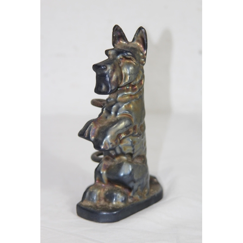 444 - SCOTTIE DOG POCKER AND HOLDER
47CM