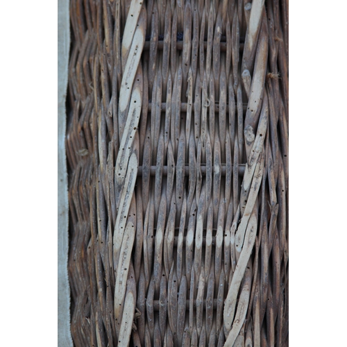 417 - 5 X ANTIQUE FRENCH BAGUETTE BASKETS
80 x 24 x 12cm