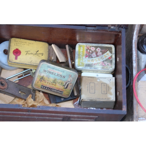 456 - 2 X VINTAGE SMALL WOODEN TOOL BOXES AND BOX OF TOOLS 
42 X 31 X 23