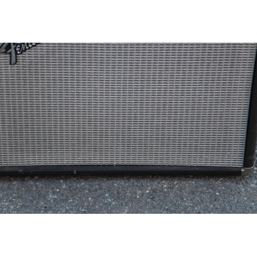 655 - FENDER STAGE 100 GUITAR AMP
57 x 25 x 48cm