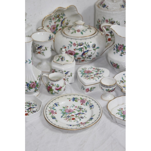 256 - LARGE QUANTITY OF AYNSLEY CHINA