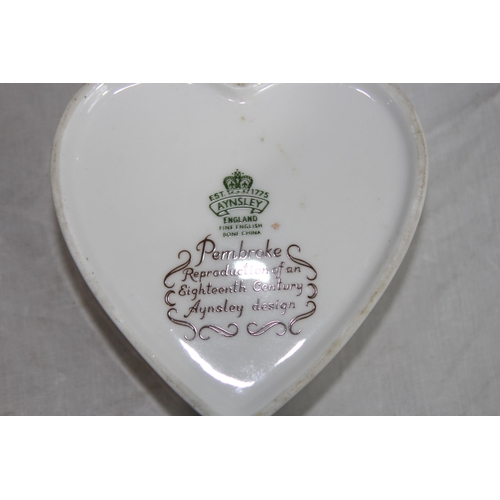 256 - LARGE QUANTITY OF AYNSLEY CHINA