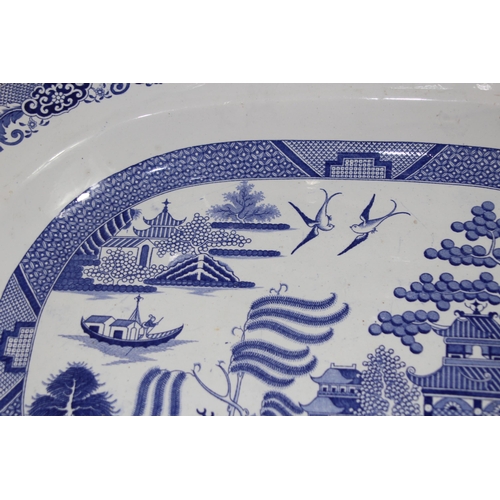 262 - 2 LARGE VINTAGE BLUE AND WHITE MEAT PLATES
56CM