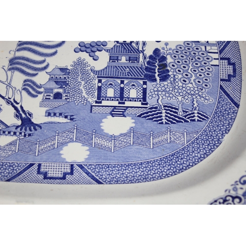 262 - 2 LARGE VINTAGE BLUE AND WHITE MEAT PLATES
56CM