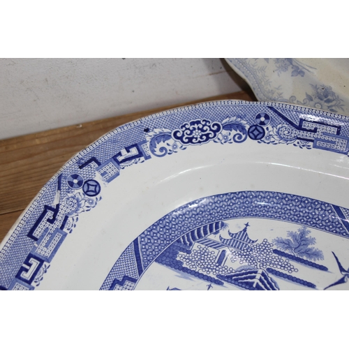 262 - 2 LARGE VINTAGE BLUE AND WHITE MEAT PLATES
56CM