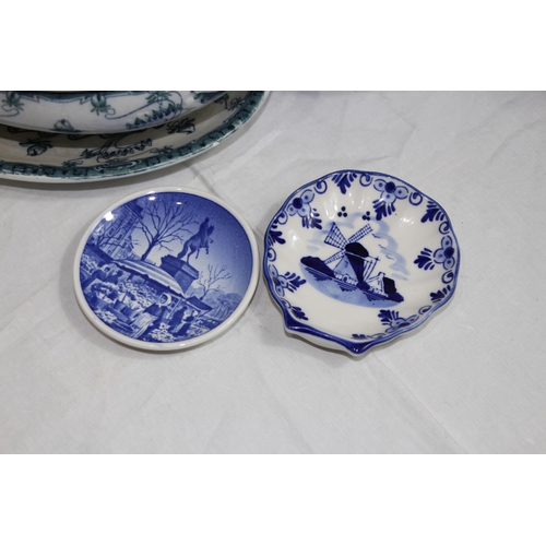 265 - QUANTITY OF ANTIQUE BLUE AND WHITE CHINA ETC