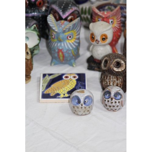 266 - LARGE QUANTITY OF OWL FIGURES ETC