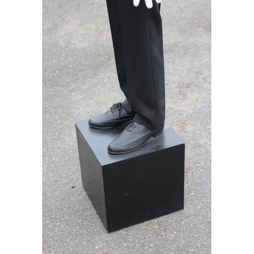 478 - DUMB WAITER IN THE STYLE OF A BUTLER
193CM