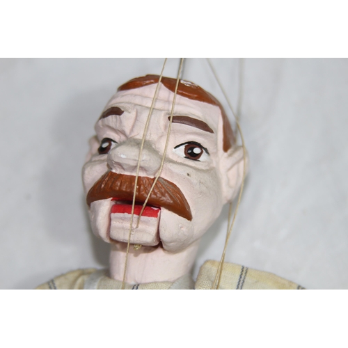 480 - 2 PUPPETS AND WITCH FIGURE
55CM