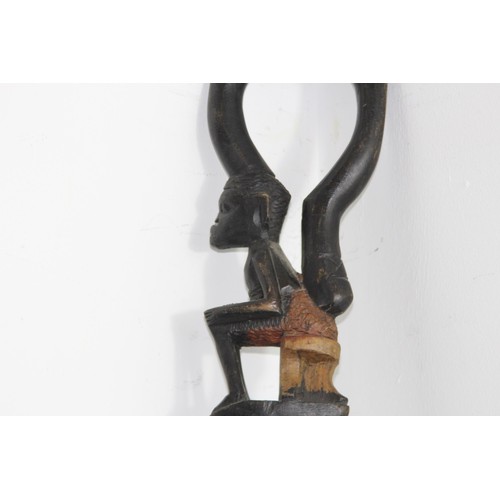 474 - ORNATE AFRICAN WALKING CANE
92CM