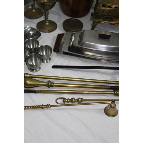 489 - QUANTITY OF BRASS AND METALWARE