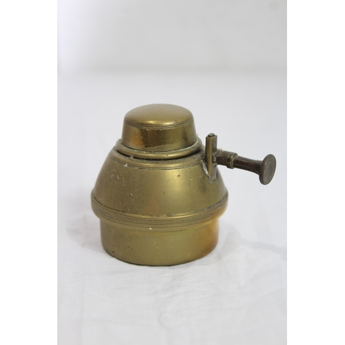 492 - VINTAGE BRASS BURNER