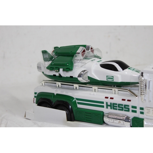 620 - BOXED HESS TOY TRUCK AND SPACE CRUISER WITH SCOUT
33 X 14CM