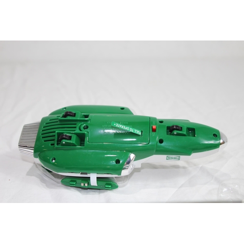 620 - BOXED HESS TOY TRUCK AND SPACE CRUISER WITH SCOUT
33 X 14CM