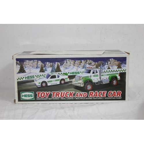 621 - BOXED HESS TOY TRUCK AND RACE CAR
30 X 12CM