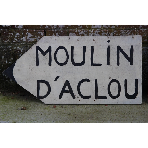 496 - PAIR OF VINTAGE FRENCH SIGNS 
70 X 35CM