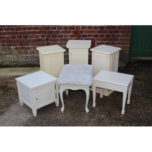 58 - QUANTITY OF HARD-GLOSS WHITE PIECES OF FURNITURE x6
35 X 35 X 70CM
