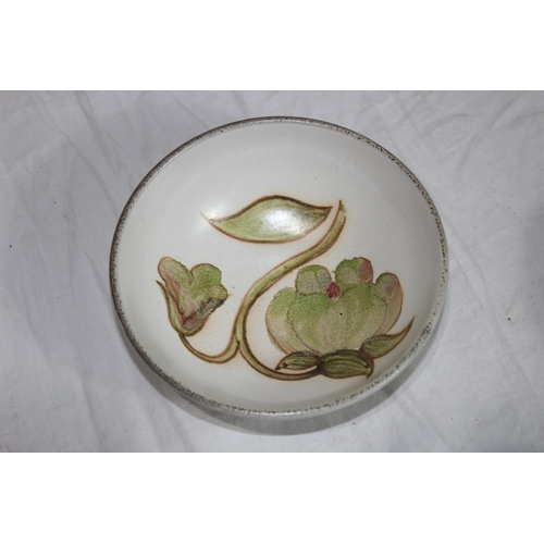 279 - LARGE QUANTITY OF DENBY CHINA